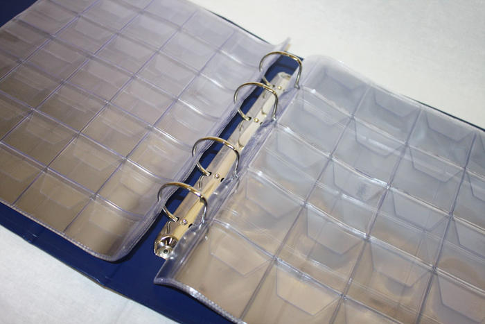 Альбом вертикальный 230х270 мм, бумвинил, лист с клапаном Альбом вертикальный 230х270 мм, бумвинил, лист с клапаном